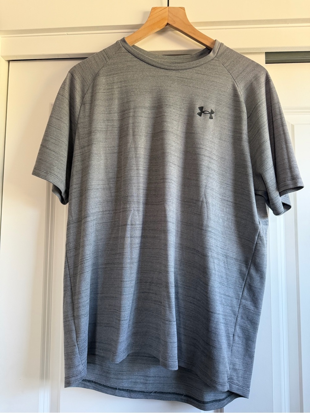 Under Armour Men’s Heather Gray Short-Sleeve Tech Tee Size Large
